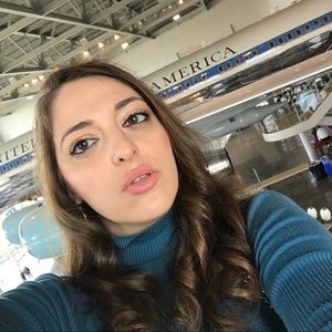 Meet your Posher, Jizel